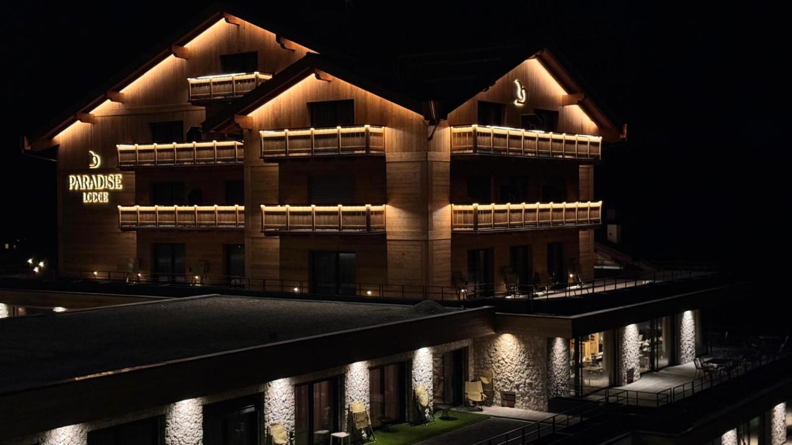Paradise Lodge ลีวินโญ ภายนอก รูปภาพ